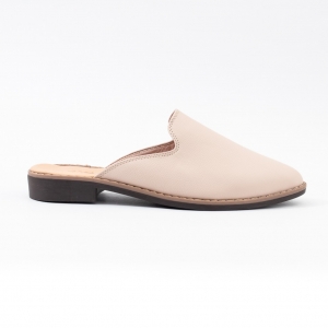 MULES NUDE_1